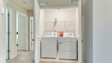 Apartment (3 Bedrooms) | Bahagian dalam