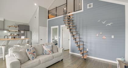 Pool Access, Deck + Patio: Bolivar Peninsula Gem