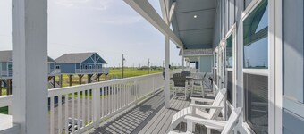 Deck & Patio: Recently Built Bolivar Peninsula Gem