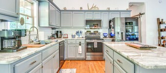 ฮิอาวาสซี เคบิน ใกล้ทะเลสาบชาตูก + เอที เทรลเฮดส์