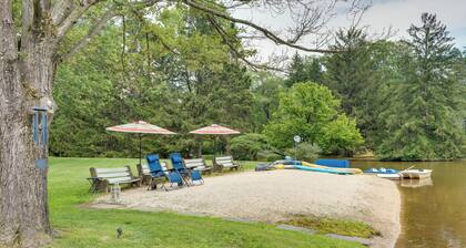 Fish & Hike: Lakeside Poconos Retreat, Unit 3