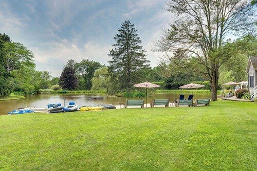 Fish & Hike: Lakeside Poconos Retreat, Unit 3