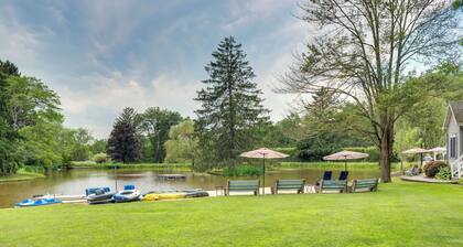 Fish & Hike: Lakeside Poconos Retreat, Unit 3