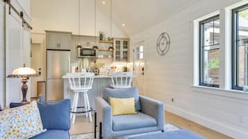 Cottage (1 Bedroom) | Interior