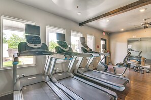 Apartment (2 Bedrooms) | Interior - Cotton District Condo: Walkable Spot for Game Day! (Starkville)