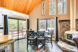 Interior - Big Trees Cabin: Pool Access, Sauna, Game Rm (Arnold)