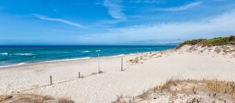 Holiday Home 'Il Casale Del Giglio' with Sea View, Shared Terrace and Private Garden
