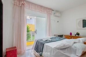 Apartamento básico | 2 quartos, Wi-Fi de cortesia