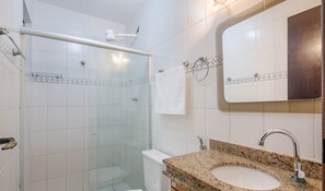 Apartamento básico | Baño | Ducha
