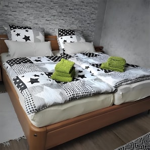 1 chambre, fer et planche Ă repasser, Wi-Fi, draps fournis