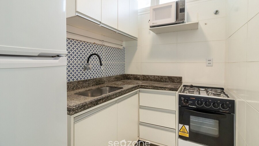 Live Barra: Apt 400m From the Beach Pai0303