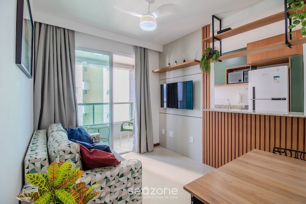 Basic Apartment | Interior