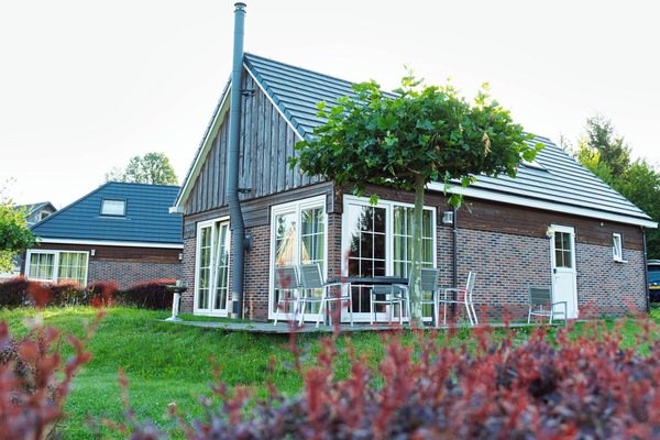 Front side - Camping 2000 - Vakantiewoning M