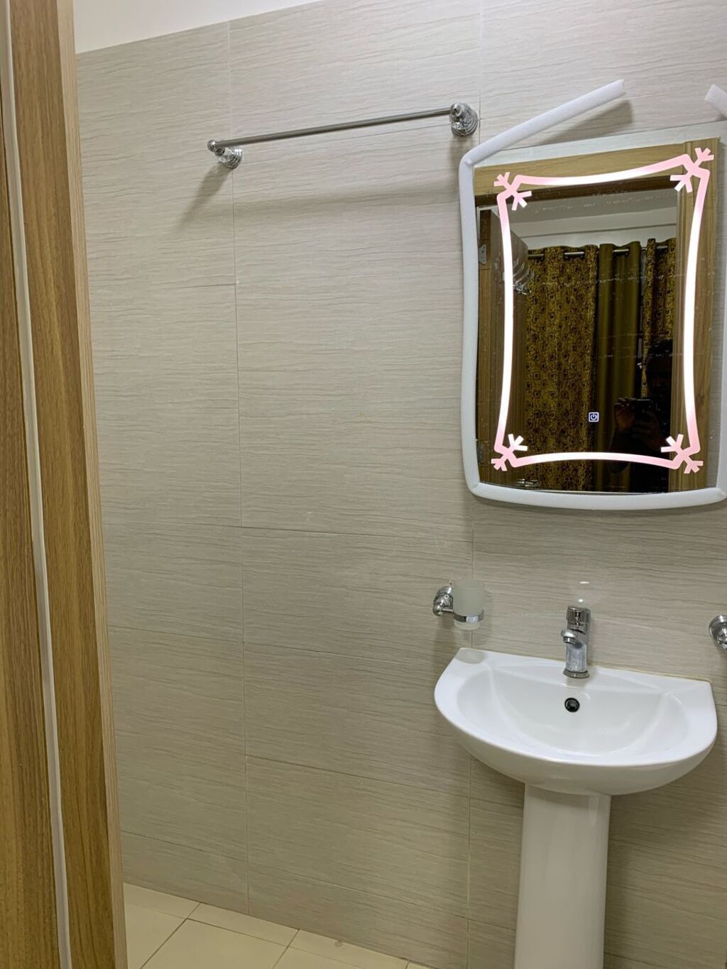 Shower, towels, soap, toilet paper