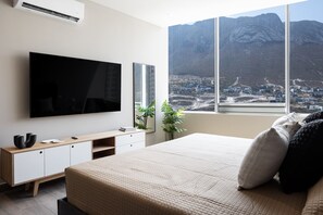 3 chambres, fer et planche à repasser, Wi-Fi gratuit, draps fournis