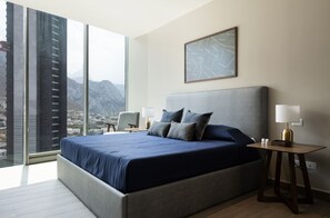 3 bedrooms, desk, iron/ironing board, free WiFi - Mountain-Facing Apartment with Pool, Gym & Balcony (21 de Marzo)