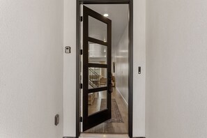 Townhome, 4 Bedrooms | Interior