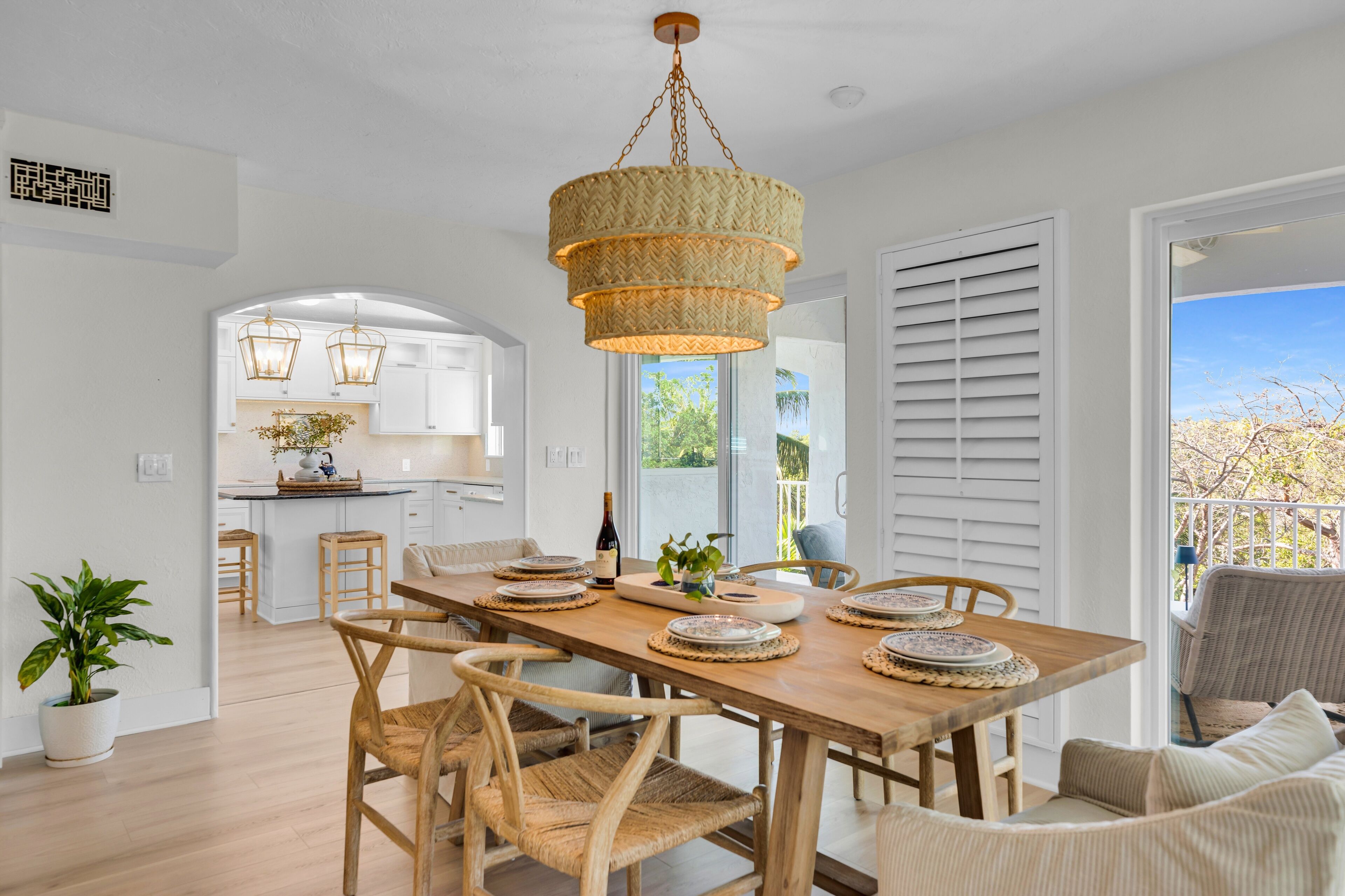 House, 4 Bedrooms | Dining