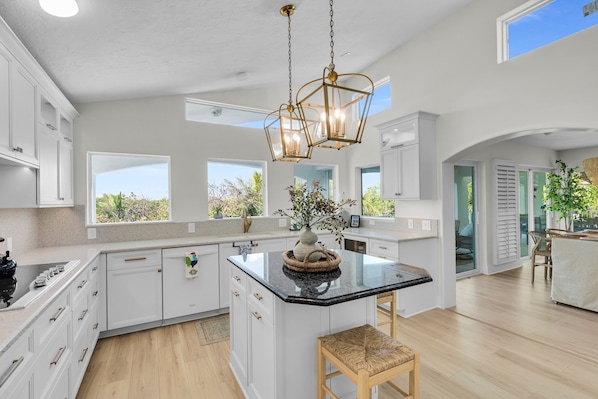 Maison, 4 chambres | Cuisine privée | Réfrigérateur, four, cafetière/bouilloire, grille-pain