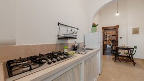 Private kitchen - GuestHost - Palazzo Rolli La Stanza della Libreria (Galatone)
