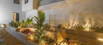 Mayun Serviced Apartments