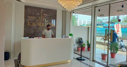 Hotel K A Square