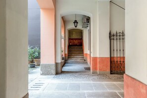 Exterior detail - Elegant Apartment with a Balcony - Brera (Milano)