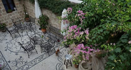 hotel ellique