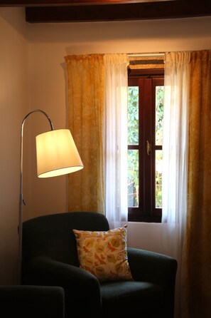 Kitrinos - Deluxe Twin Room