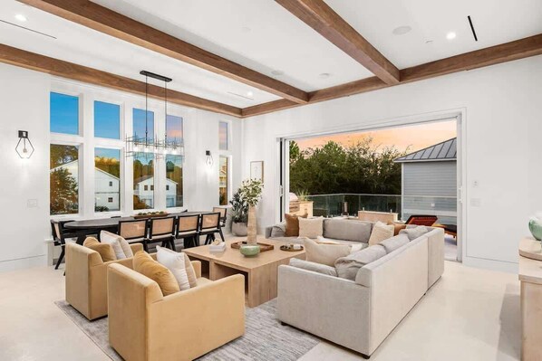 Smart TV, fireplace, offices