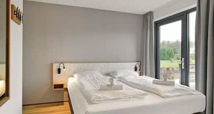 Comfortable bungalow for 6 persons at the waterfront