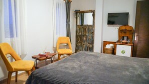 Suite, Balcony, Marina View