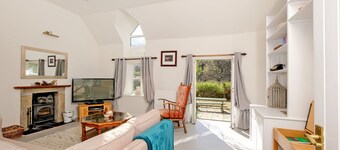 Corrennie School Cottage