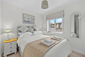 3 bedrooms, free WiFi, bed sheets