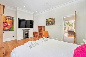 4 chambres, Wi-Fi gratuit, draps fournis