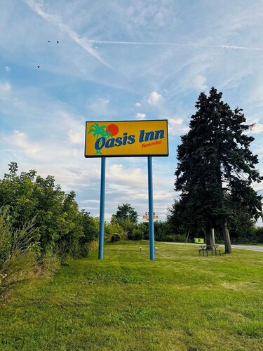 Oasis Inn Kenosha