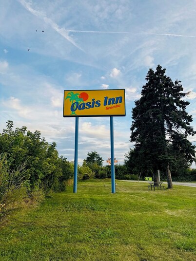 Oasis Inn Kenosha
