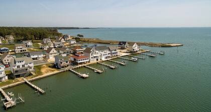 Bay Breeze by Seaside Vacations & Sales