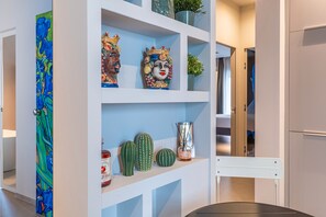 Interior - Room 'Verde' with Mountain View, Shared Terrace and Air Conditioning (Viagrande)