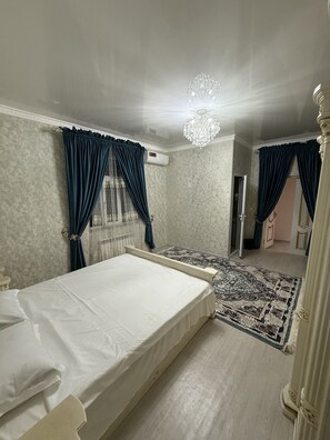 5 chambres, Wi-Fi, draps fournis