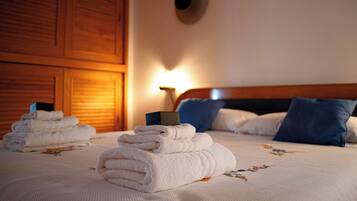 2 camere, ferro/asse da stiro, Wi-Fi gratuito, lenzuola