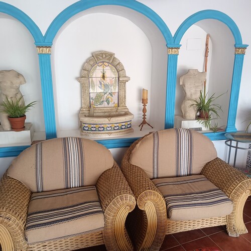 Luxury Basecamp in the epicenter of Geoparque de Granada.accomodates up to 12..
