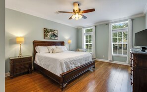 3 Schlafzimmer, Bügeleisen/Bügelbrett, WLAN, Bettwäsche