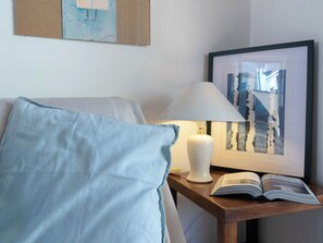 1 chambre, fer et planche à repasser, Wi-Fi gratuit, draps fournis