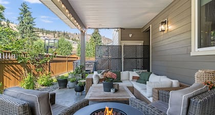Downtown District & Knox Mountain & 5 min Walk to Beach, Hot Tub & Covered Patio