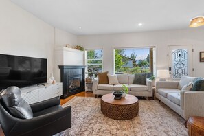 Smart TV, chimenea