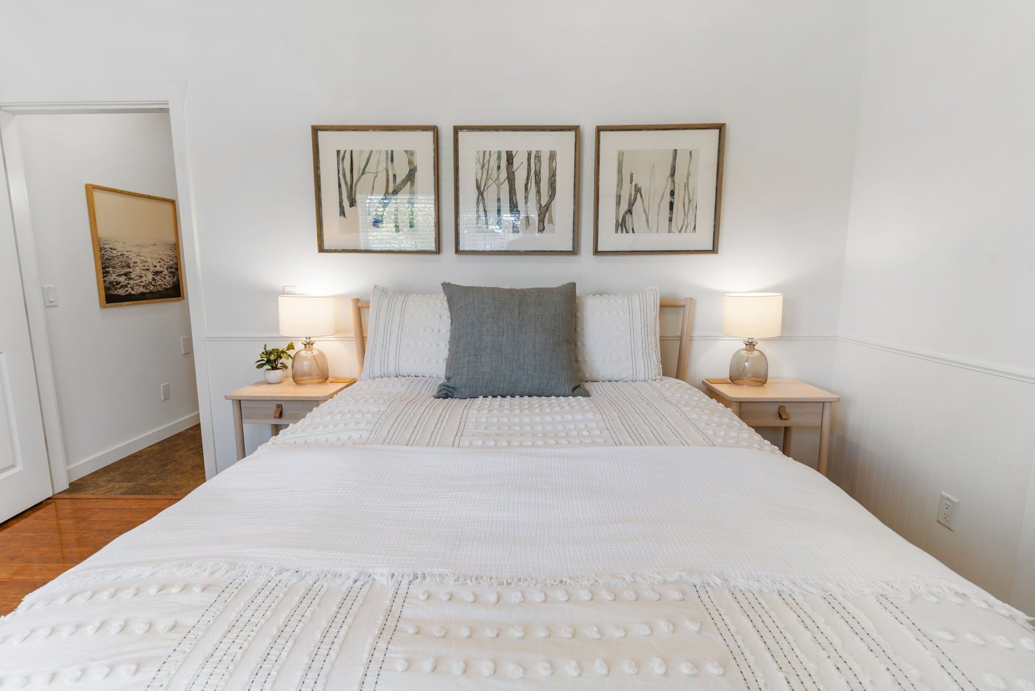 4 chambres, fer et planche à repasser, Wi-Fi, draps fournis