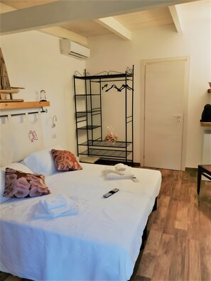 1 室のベッドルーム、アイロン / アイロン台、WiFi、ベッドシーツ