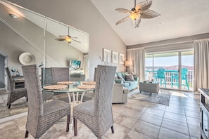 Interior - Beautiful Maravilla condo w/ Private Beach Access! (Miramar Beach)