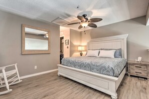 3 bedrooms, iron/ironing board, WiFi, bed sheets